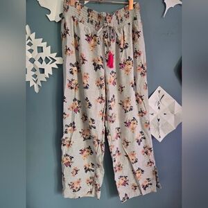 Maurices Gray Floral Lounge Pants